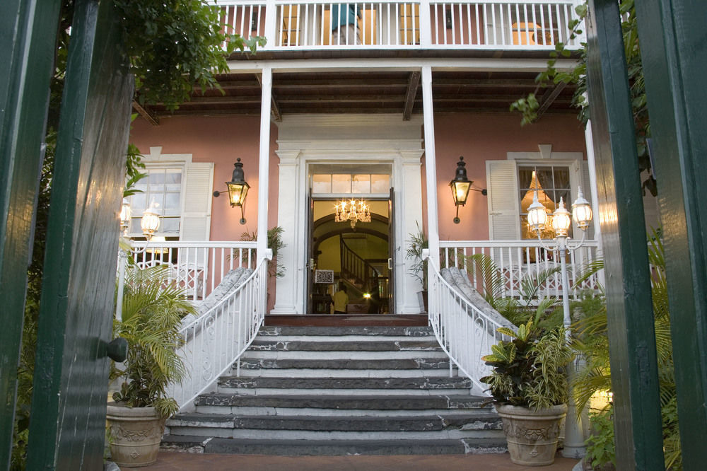 Graycliff Hotel And Restaurant Nassau Esterno foto